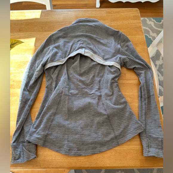 Lululemon Define jacket size 12 - Picture 2 of 5